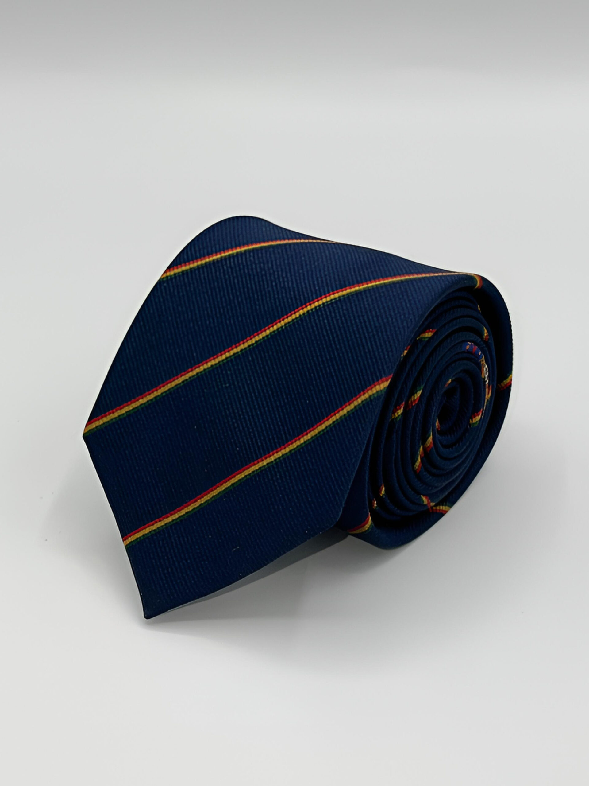 Krawatte Seitlich Fotor 20250910122236